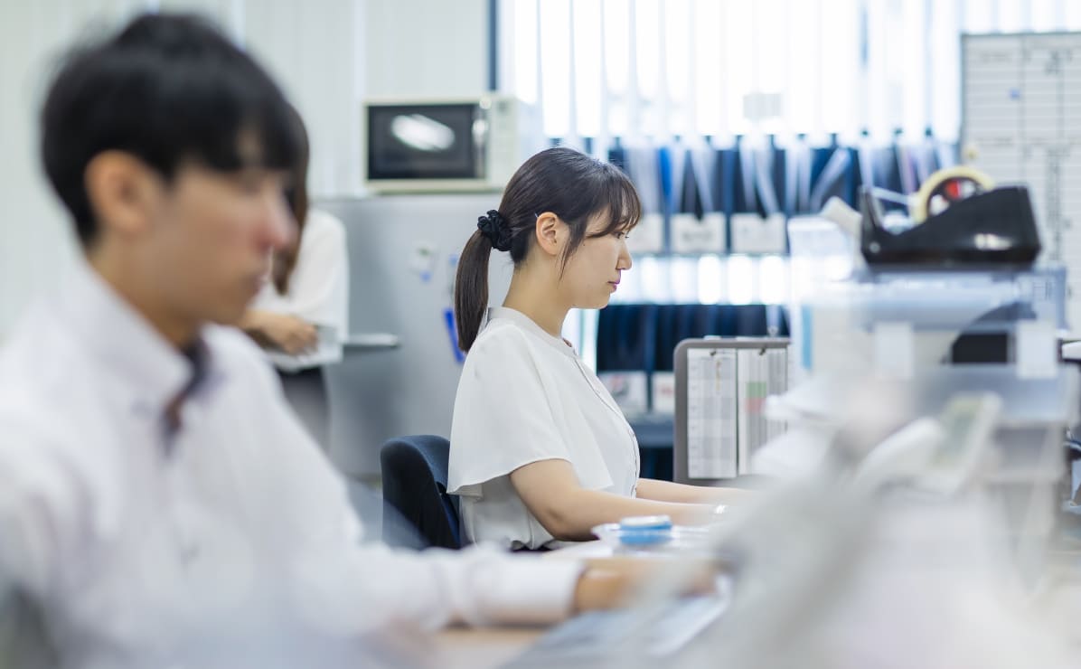 分からないことを一つずつ。苦手だった電話も、自分の力に変えた